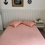 Apt Familiar-Condomínio fechado UBATUBA
