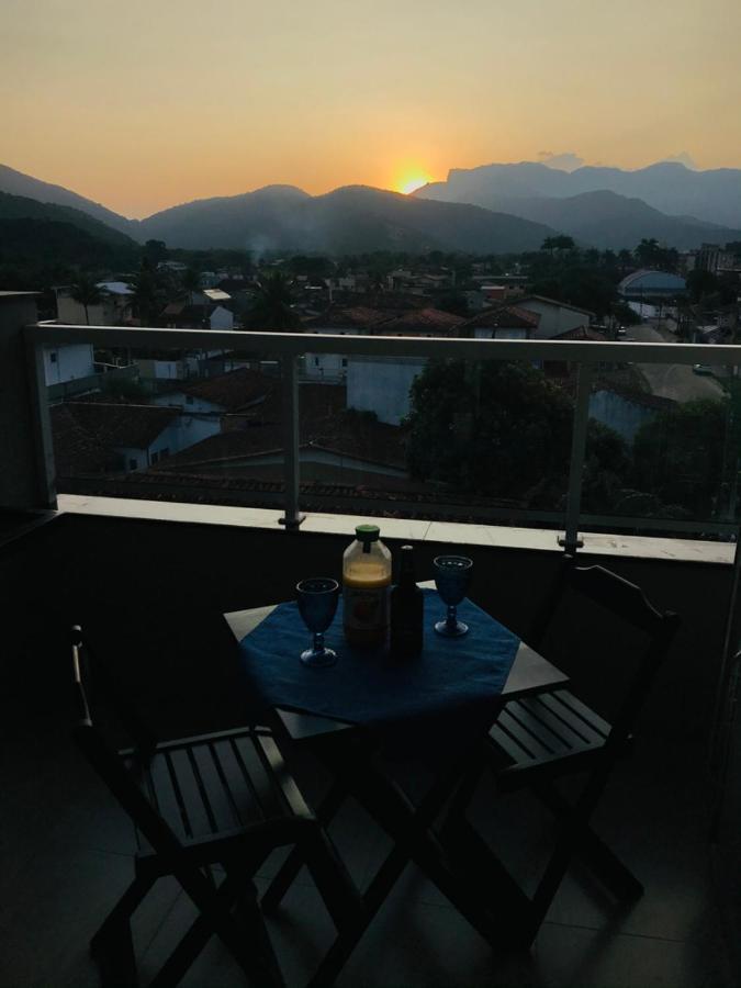 Familiar-condominio Fechado *